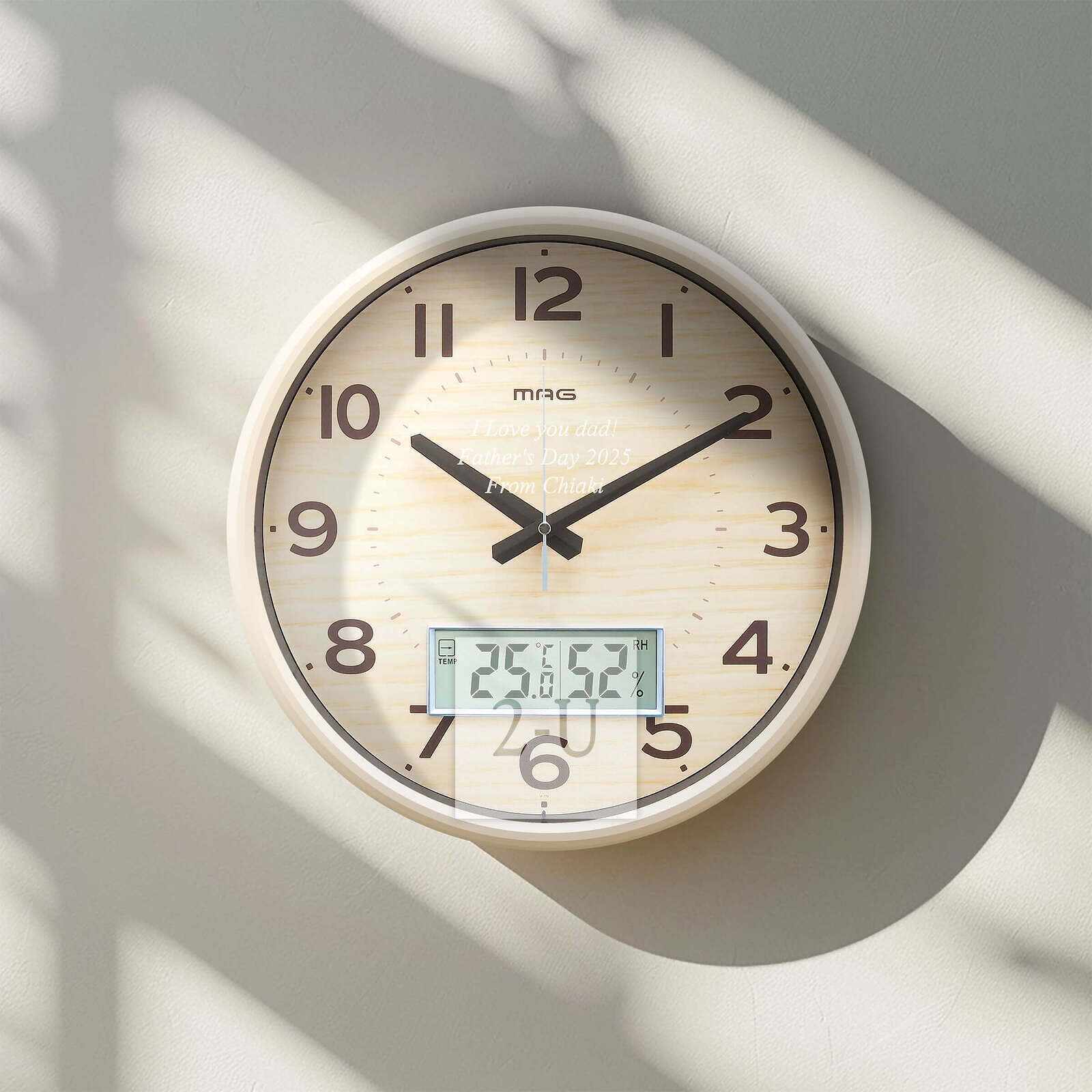 送帶彫刻的時鐘