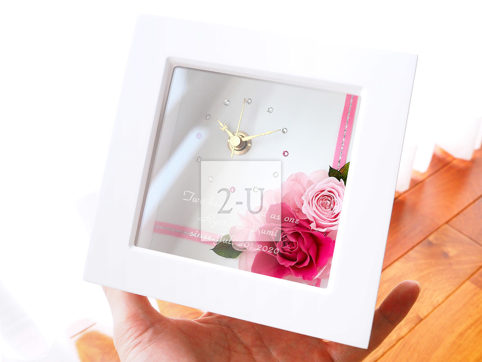 在白色情人節，贈予刻下兩人時光的鐘錶