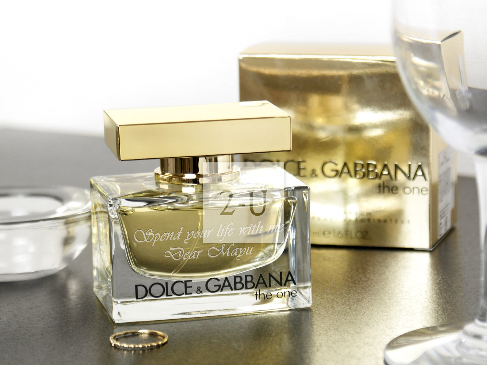 用香氣銘刻記憶，在求婚時刻，獻上一瓶無可取代的香水