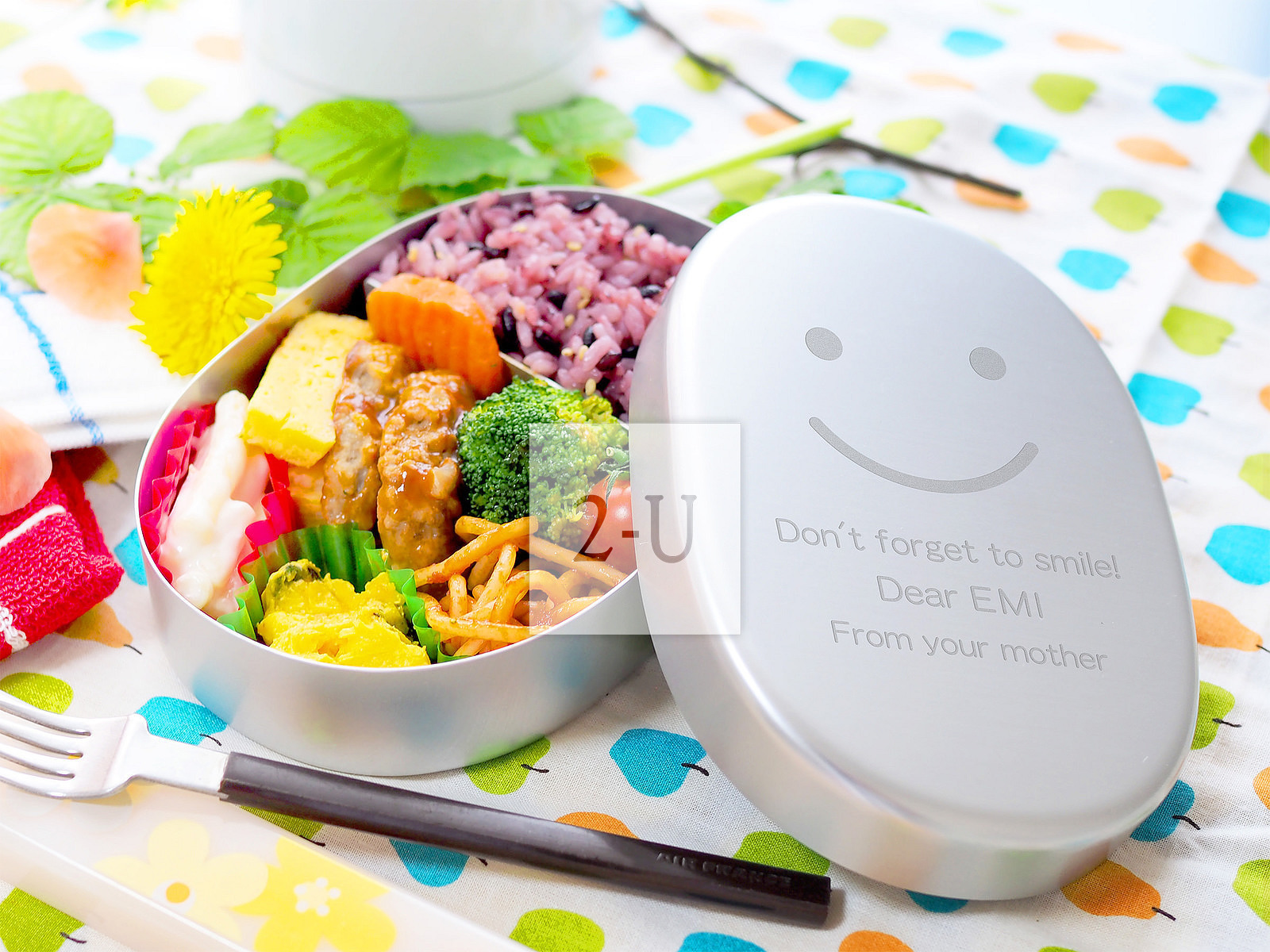 入園賀禮：幼兒園午餐盒，既時髦又能定製姓名！