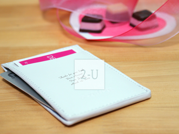 新春送禮選精美的卡片皮夾