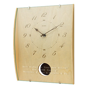 原木色木製電波鬧鐘